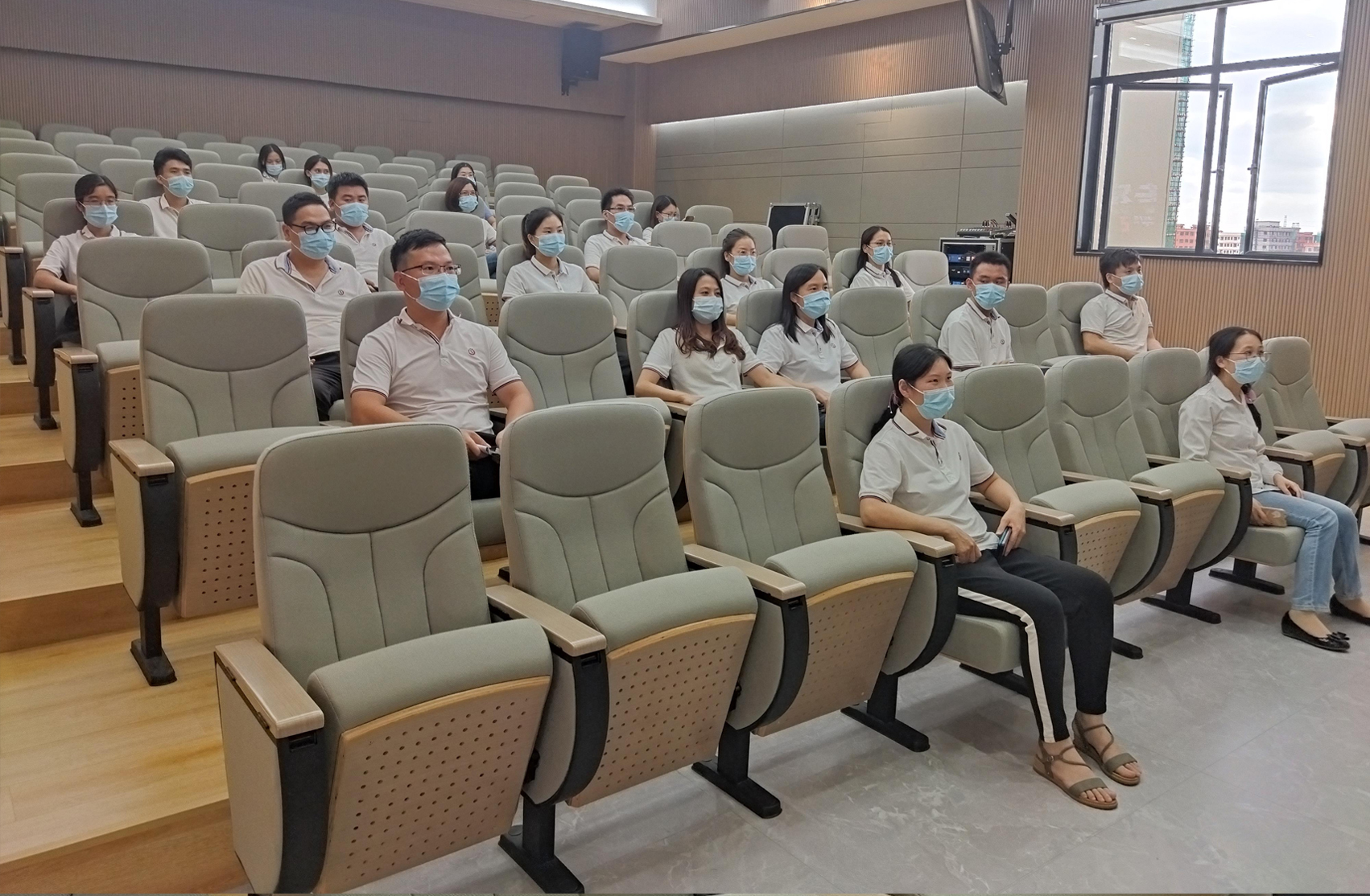 18luck(�й�)�ٷ���վ