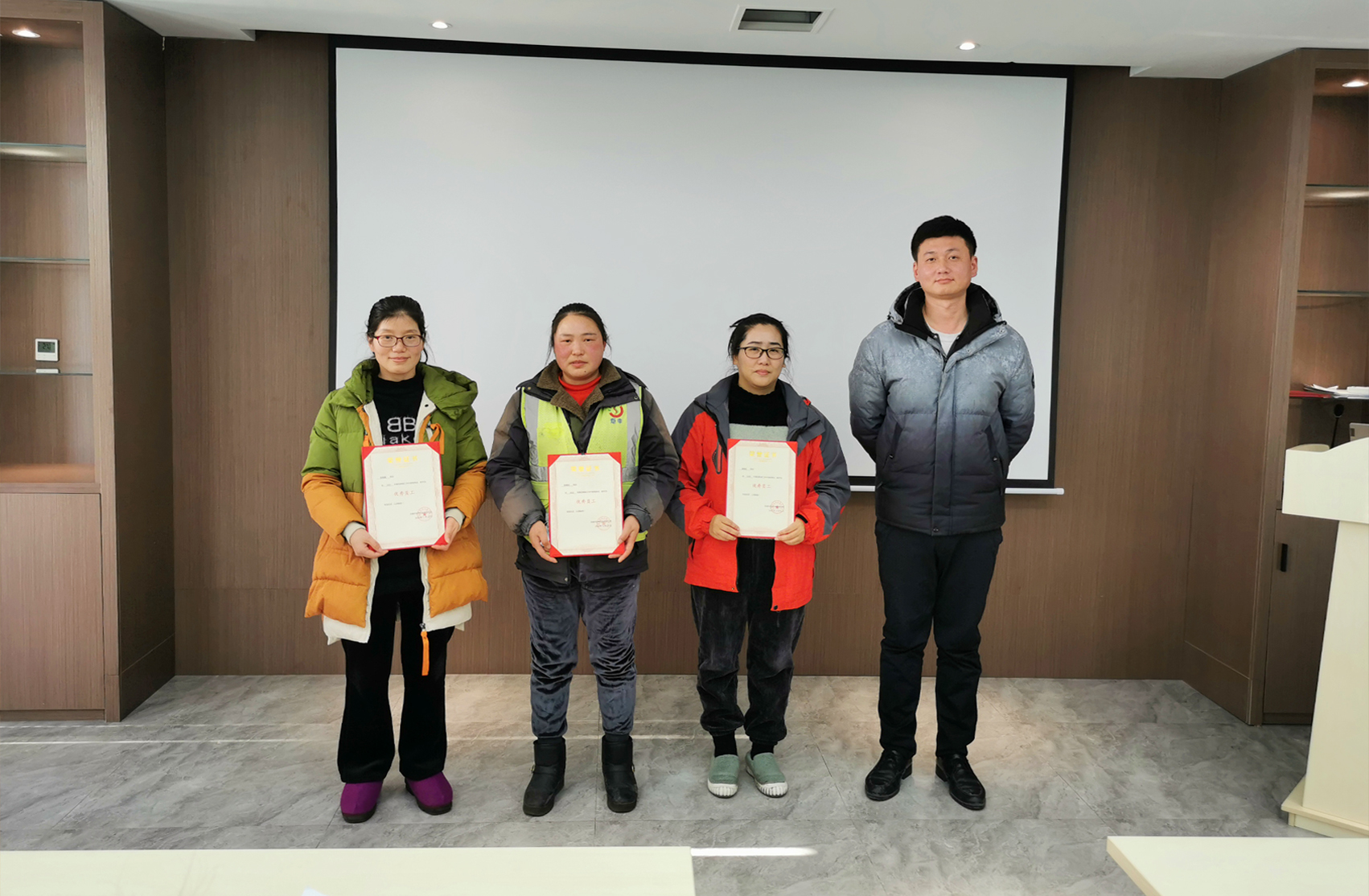 18luck(�й�)�ٷ���վ