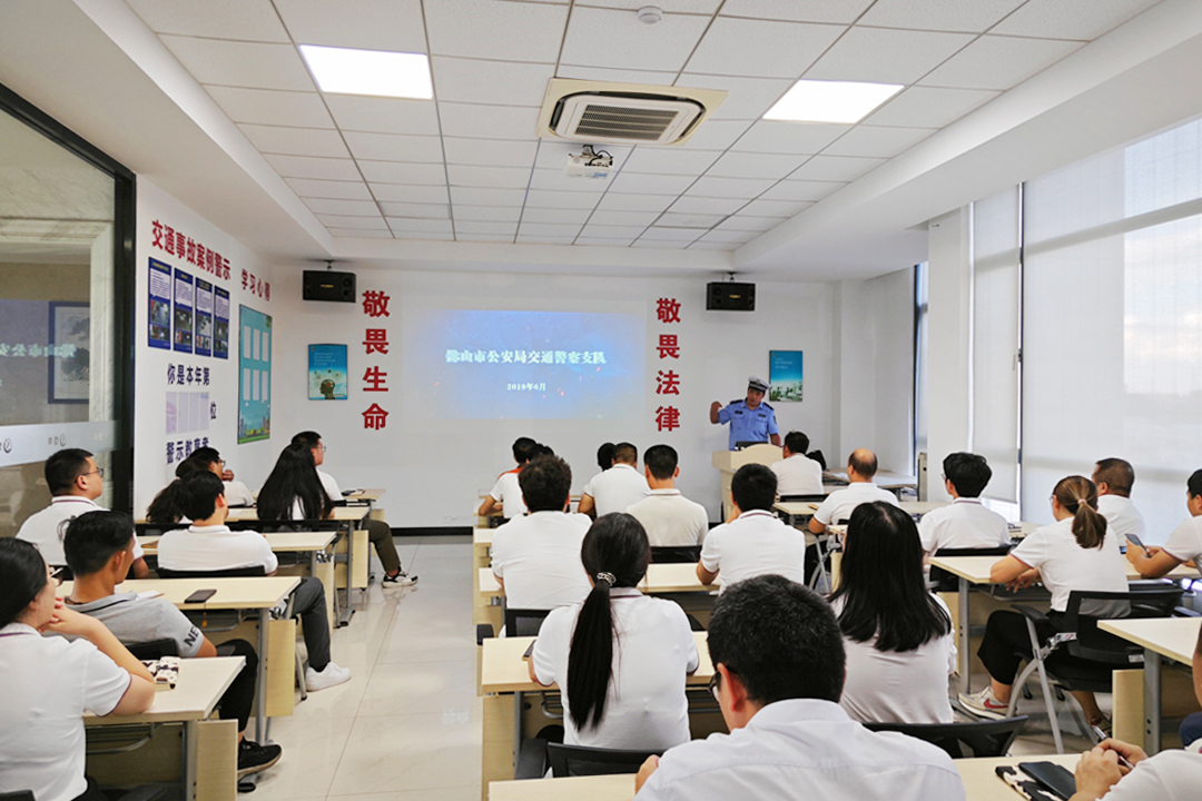 18luck(�й�)�ٷ���վ